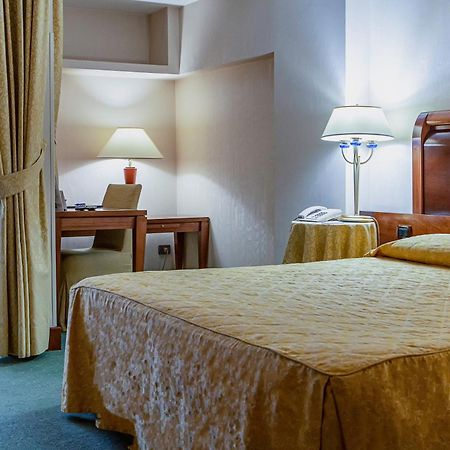 Hotel Pineta Palace Roma Esterno foto